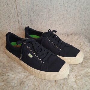 Unisex CARIUMA OCA Low Canvas Navy Blue
